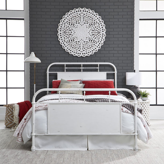 Liberty Furniture Vintage Series King Metal Bed in Antique White image