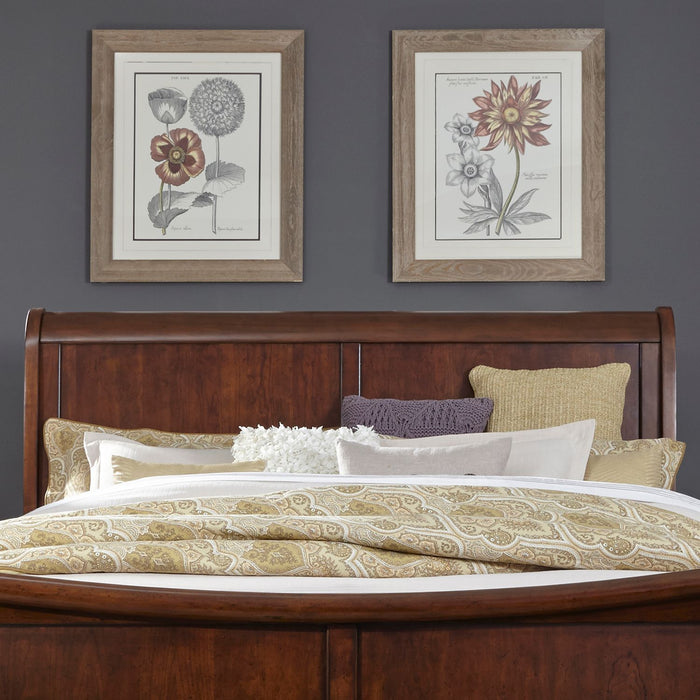 Rustic Traditions Queen Sleigh Bed in Rustic Cherry