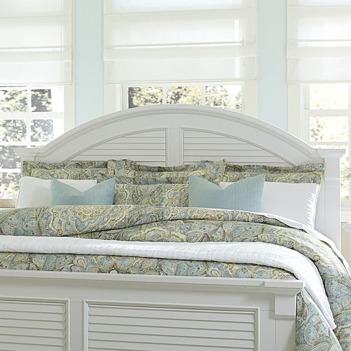 Liberty Furniture Summer House Queen Panel Bed in Oyster White image