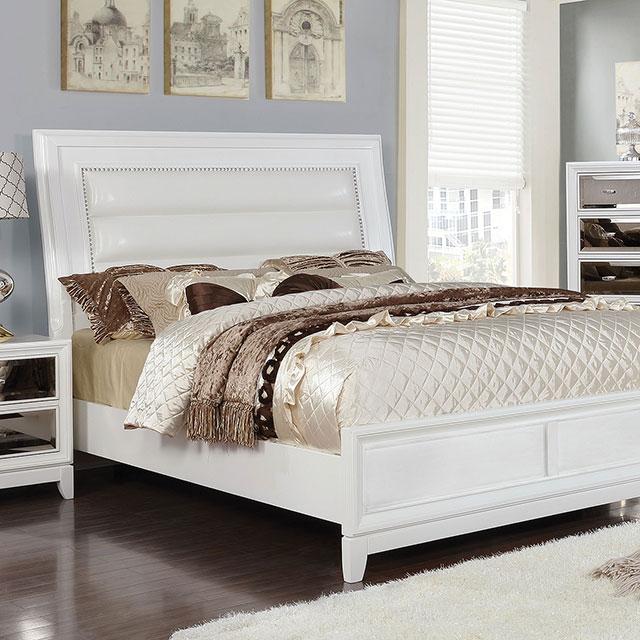 Golva E.King & Queen Bed White & Silver