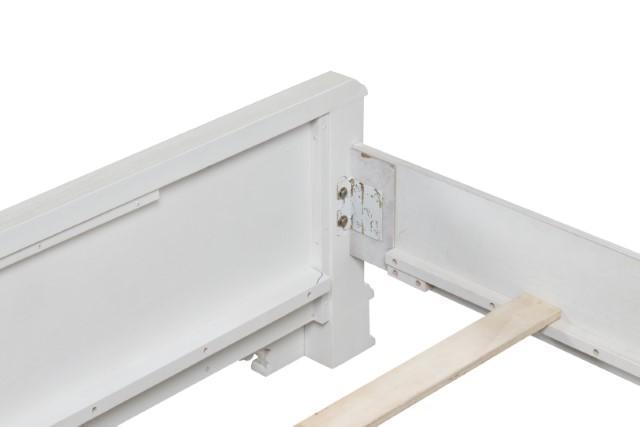 Stella Mia 4 Pc 5 Pc Queen Bedroom Set White & White