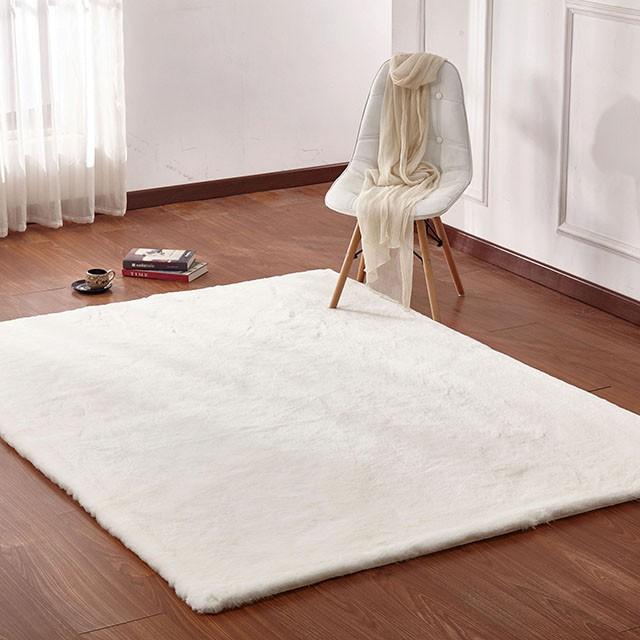 Caparica Off White 5' X 7' Area Rug